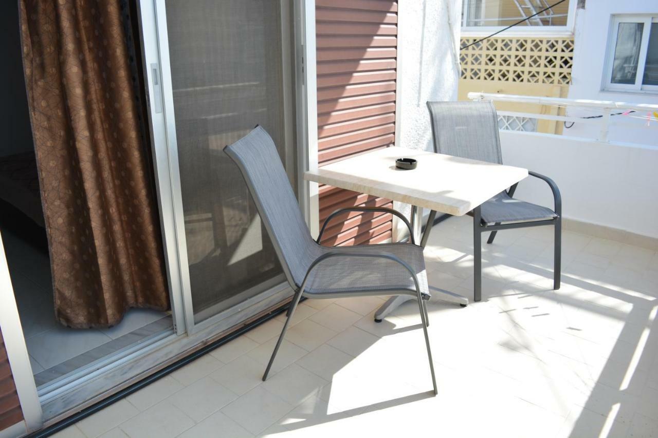 Giannis Apartment,haraki * Charaki